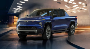 2025 Chevy Apache Exterior 2