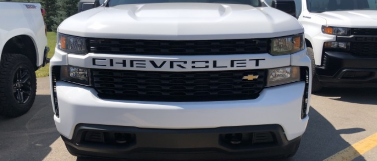 2022 Chevrolet Silverado Exterior