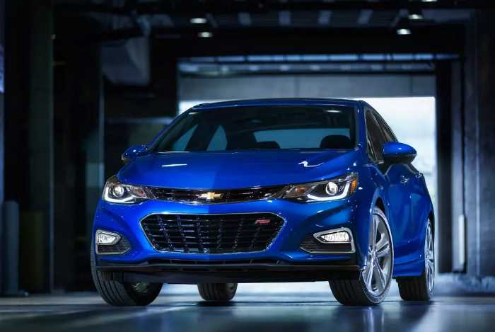 2022 Chevrolet Cruze Exterior