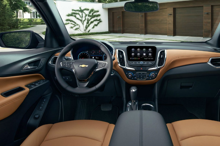 2022 Chevrolet Equinox Interior