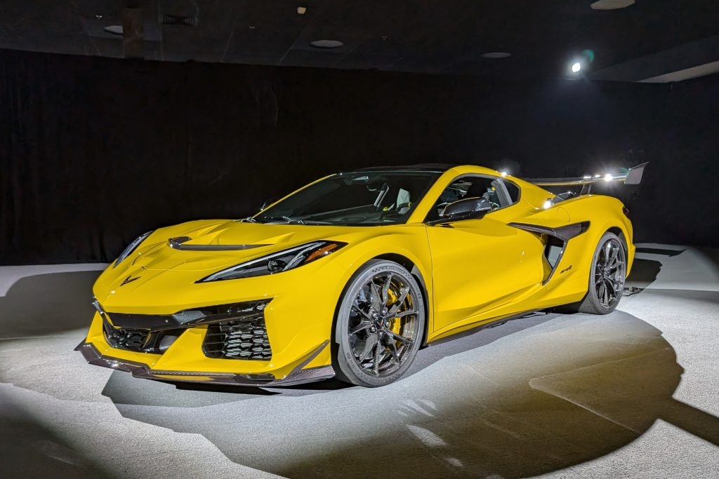 2026 Chevy Corvette ZR1 Convertible Specs Power Performance And 